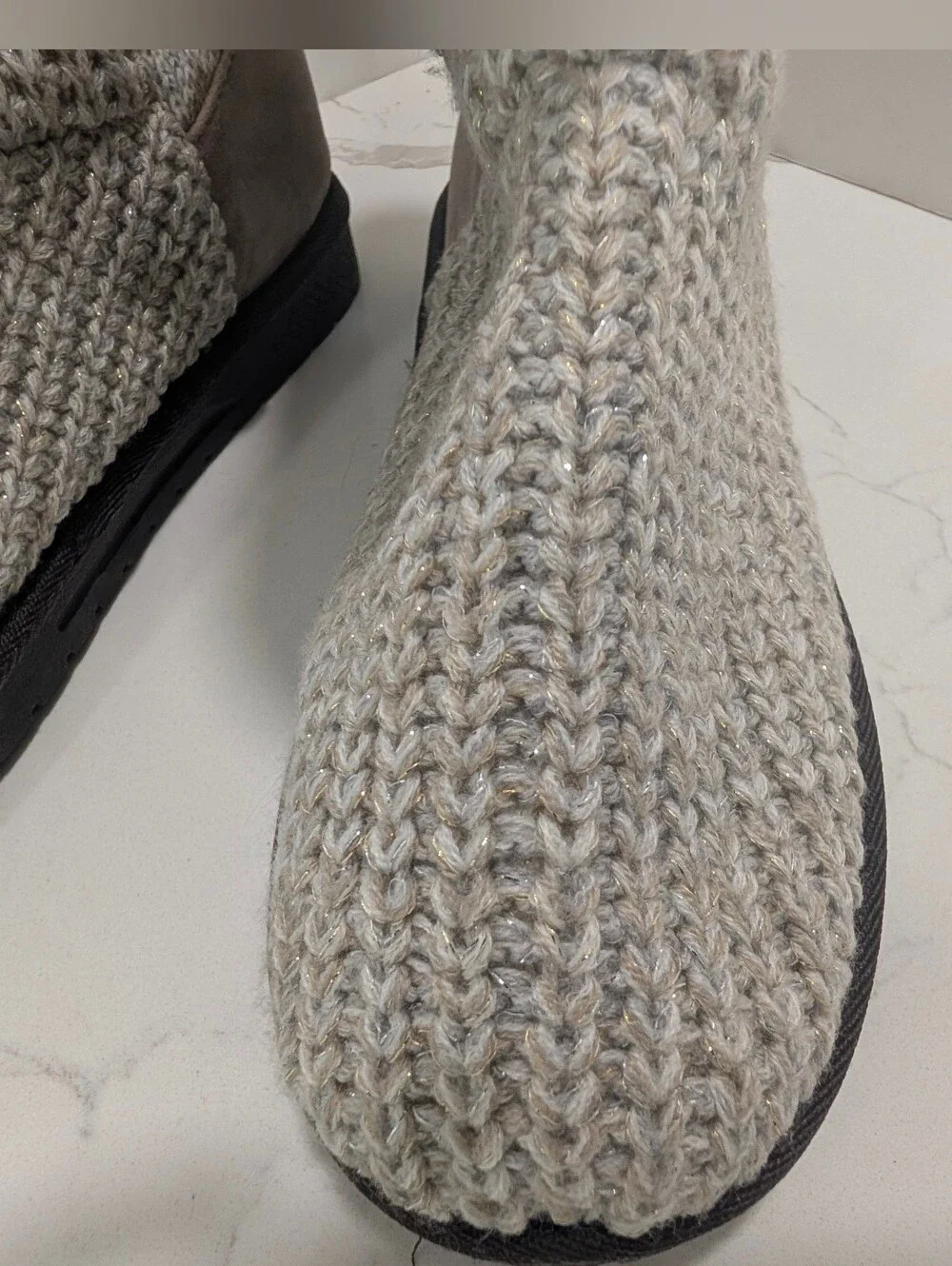 MUK LUKS Women's Size 11 Gray Knit Faux Fur Lined Winter Ankle Boots Cozy Warmth